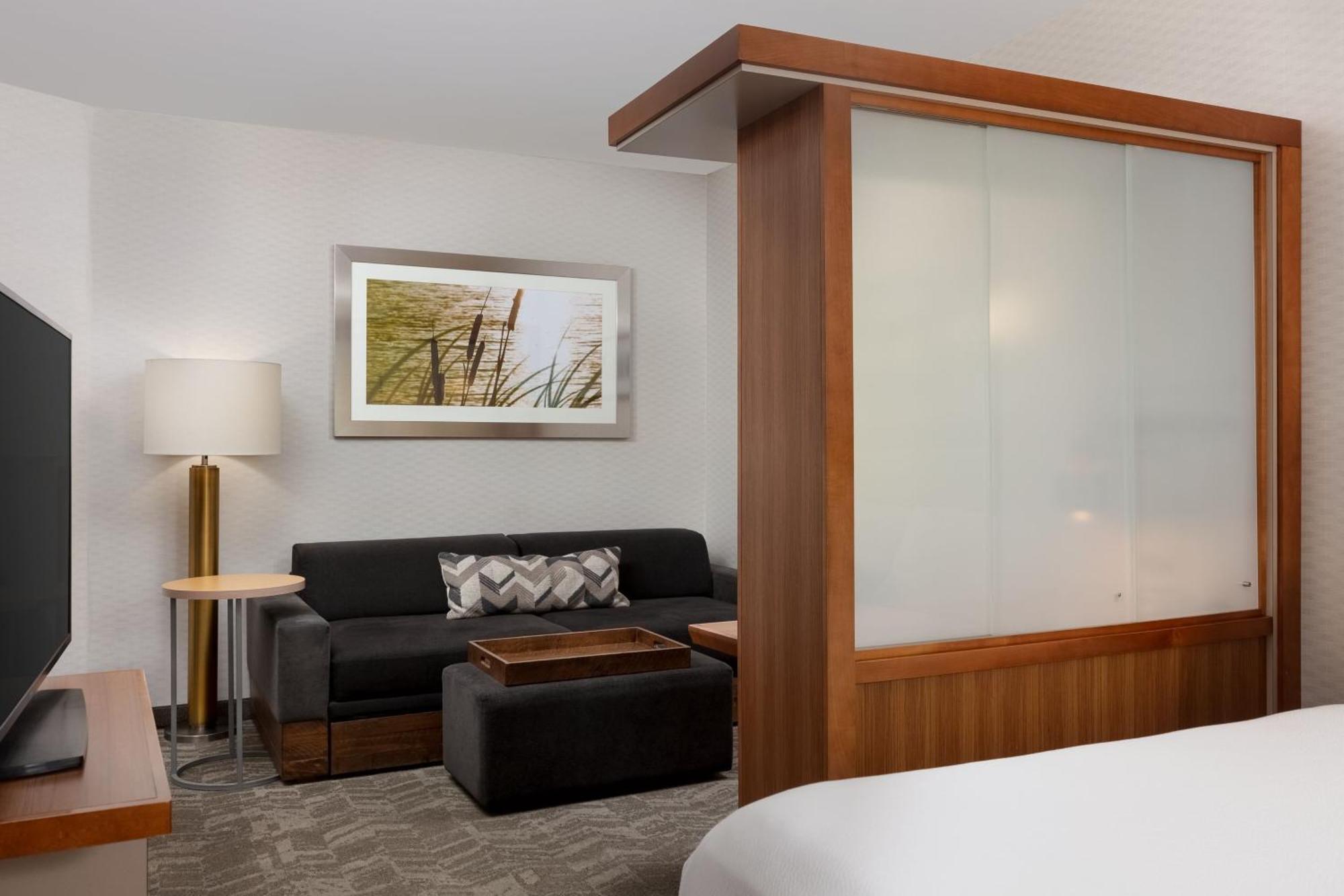 Springhill By Marriott Downtown/historic Main Street Hotel