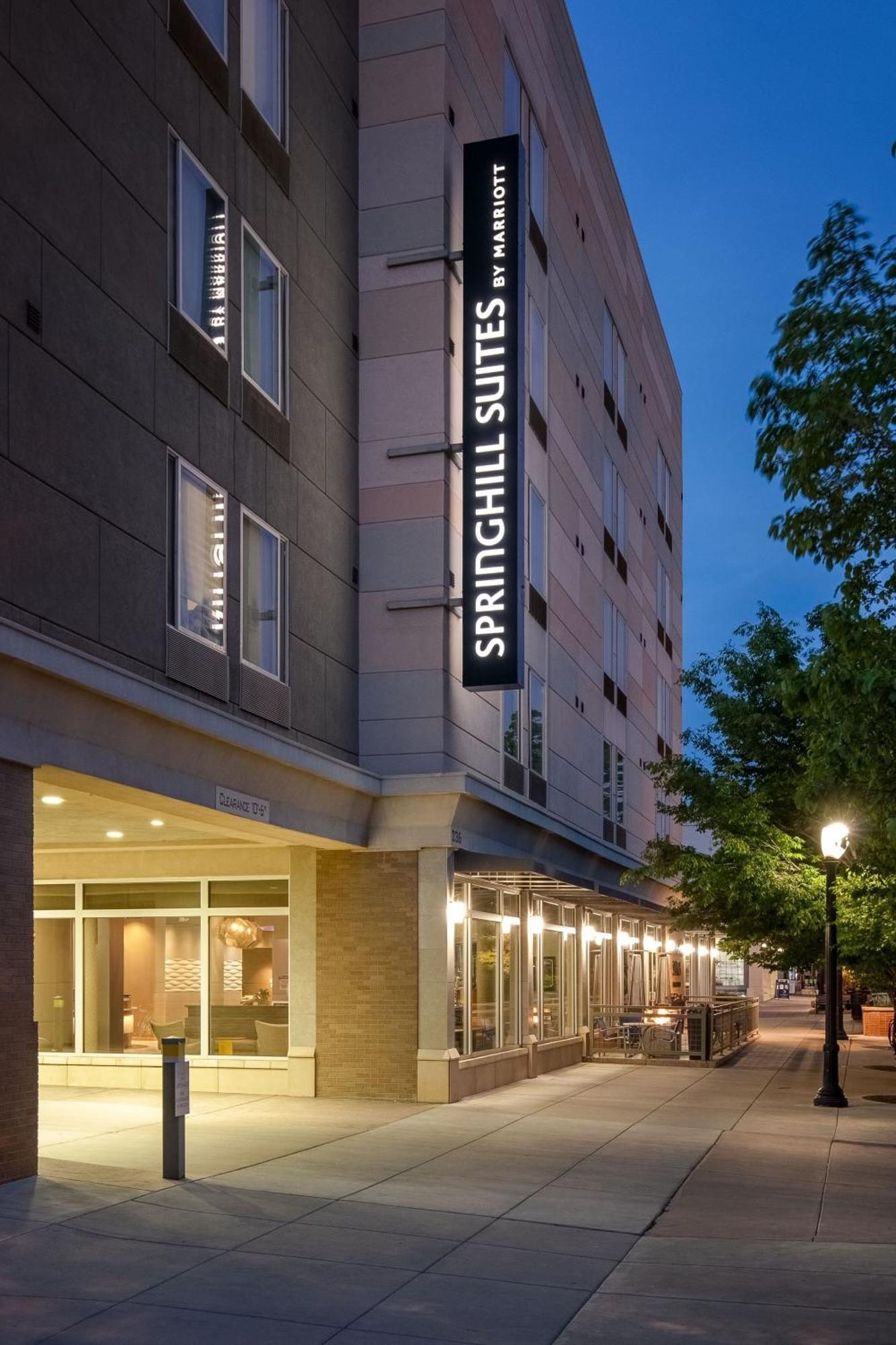 Springhill By Marriott Downtown/historic Main Street Hotel 3*